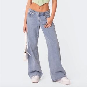 Raelynn Washed Low Rise Jeans